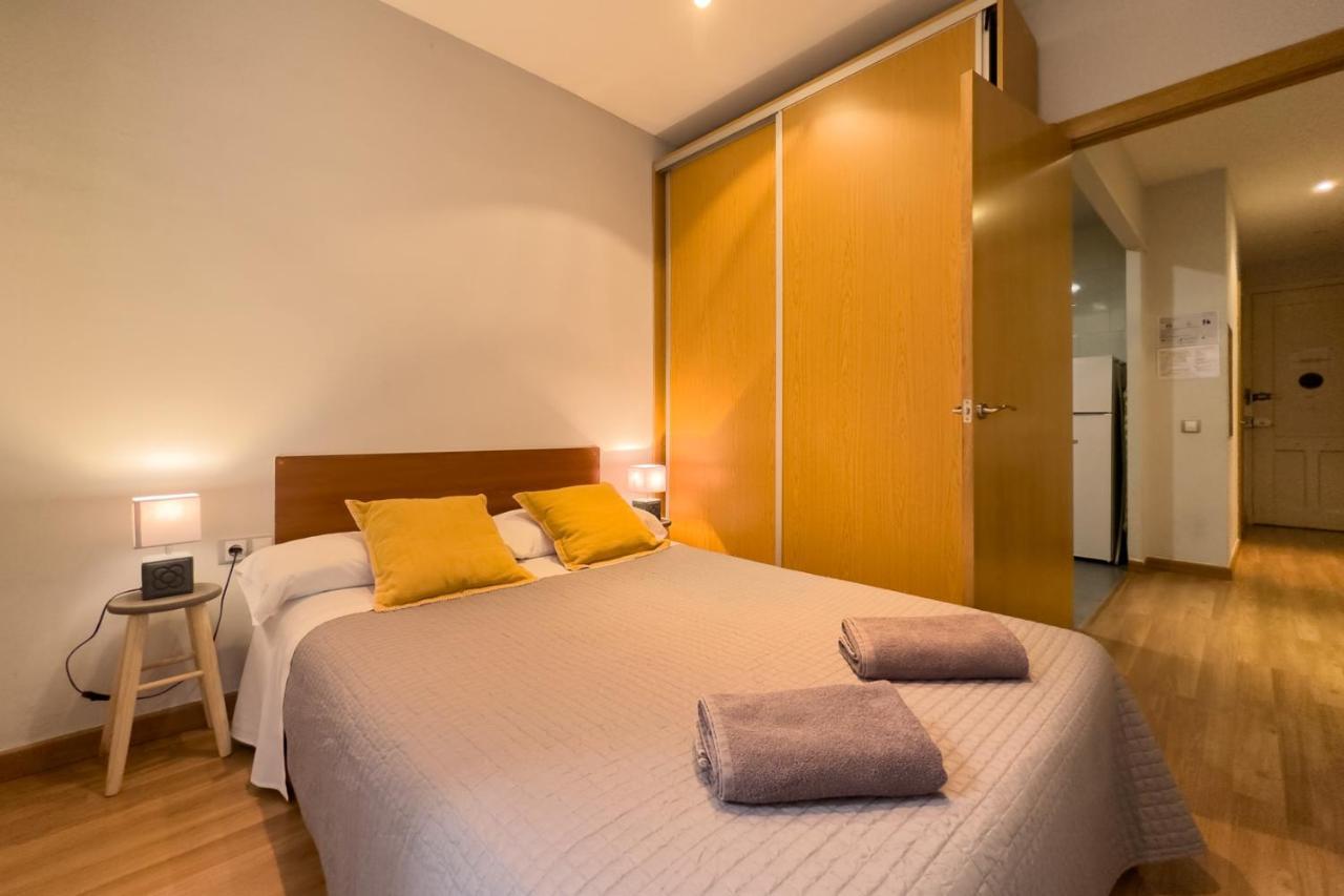 Aparteasy - Central Gracia Apartments Barcelona Kültér fotó
