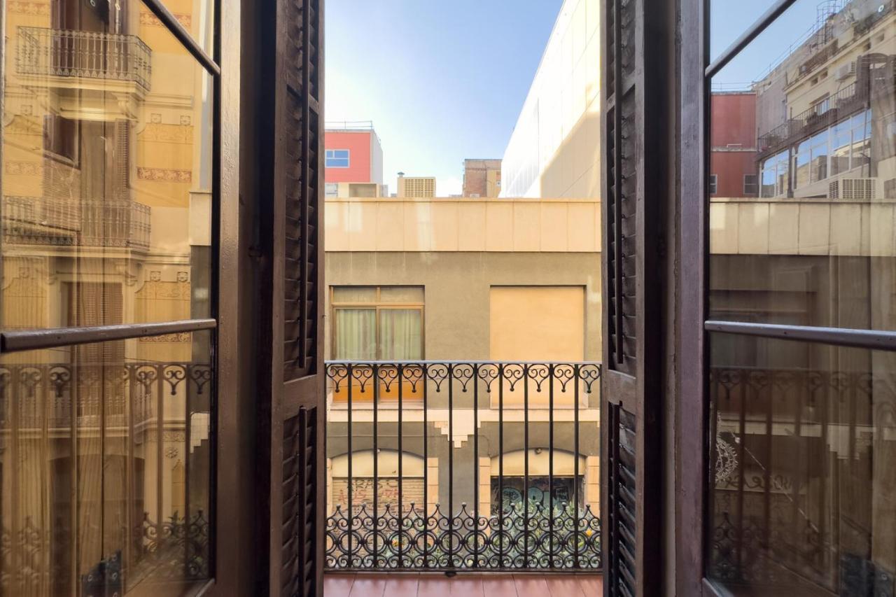 Aparteasy - Central Gracia Apartments Barcelona Kültér fotó