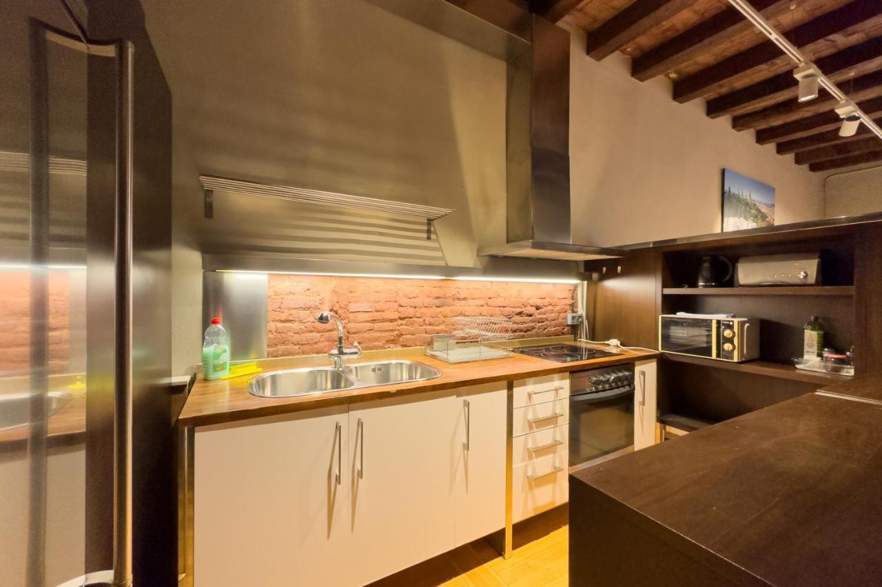 Aparteasy - Central Gracia Apartments Barcelona Kültér fotó